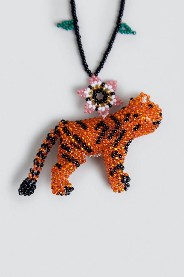 TIGER FLOWERS NECKLACE