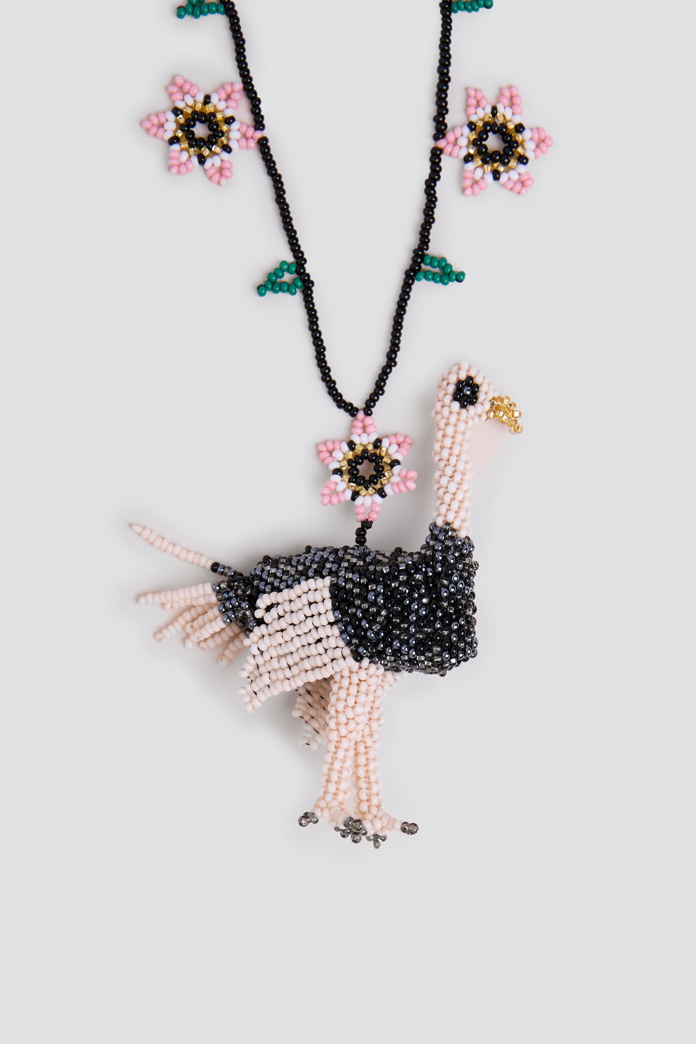 OSTRICH FLOWERS NECKLACE