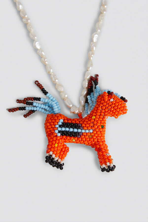 CORAL HORSE PEARLS NECKLACE